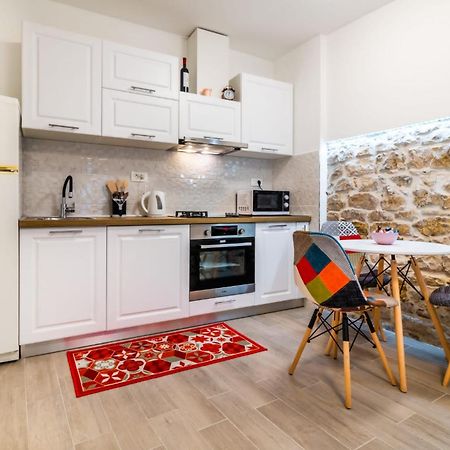 Studio Apartman Mirela Kastel Stafilic Kaštela Εξωτερικό φωτογραφία
