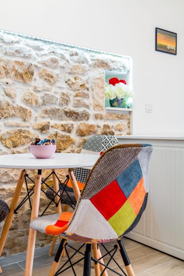 Studio Apartman Mirela Kastel Stafilic Kaštela Εξωτερικό φωτογραφία