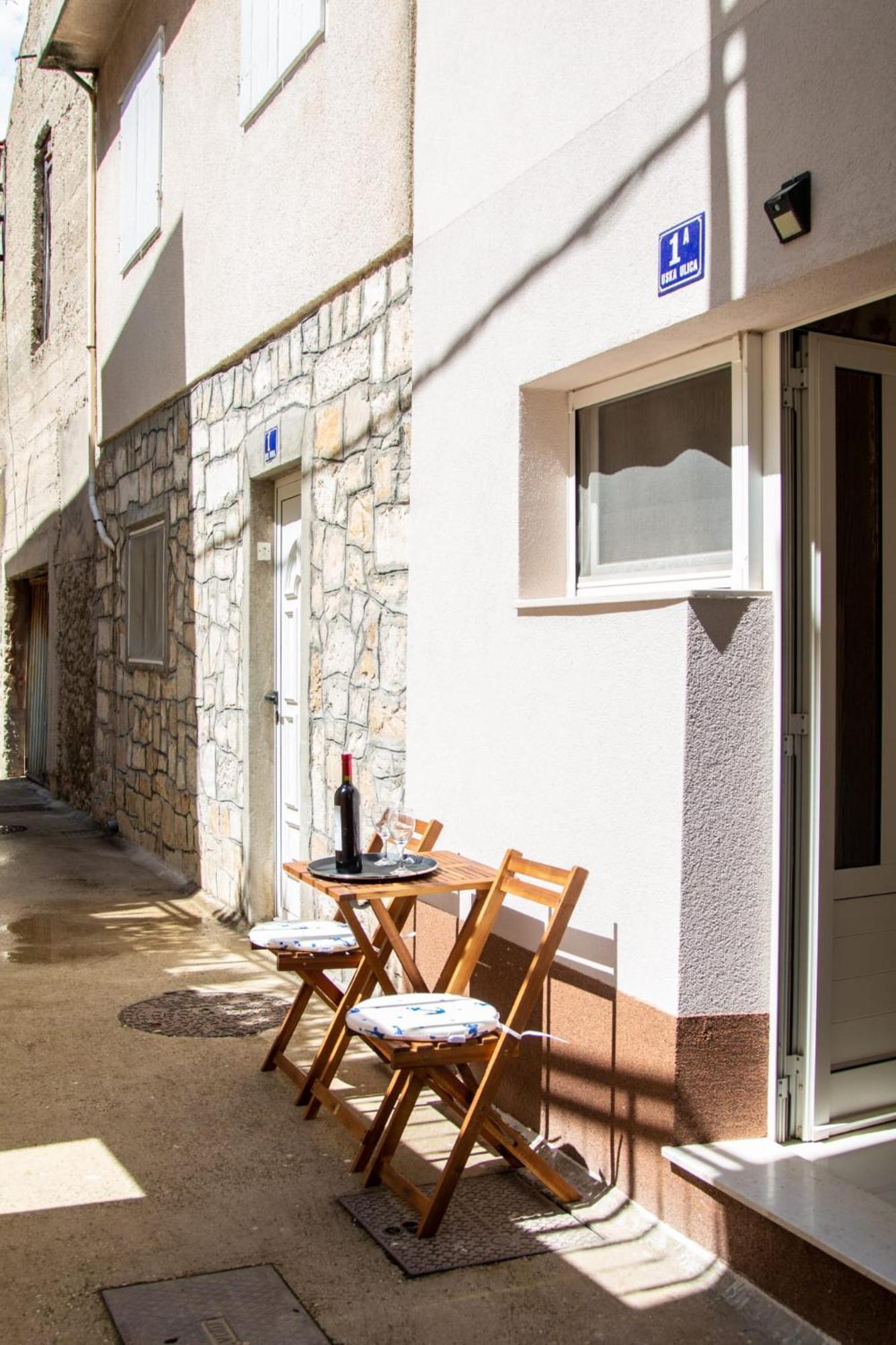 Studio Apartman Mirela Kastel Stafilic Kaštela Εξωτερικό φωτογραφία